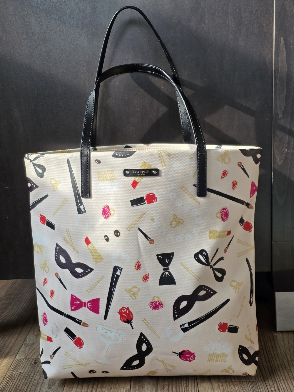 Kate Spade New York "Hop To It" Bon Shopper tote